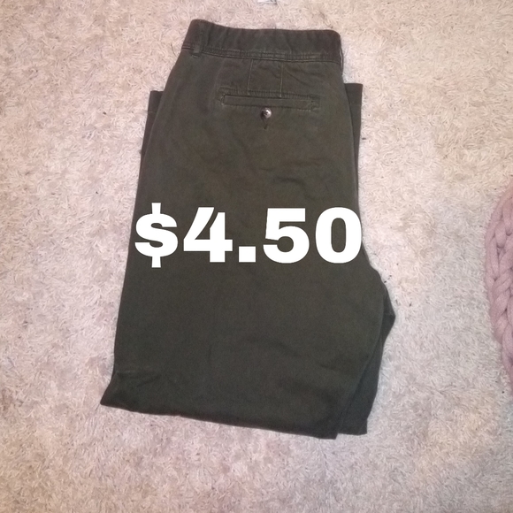 Clothes - Picture 7 of 11